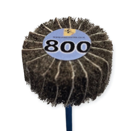 מברשת סקוטש עם בד שמיר - GR 800 - דיסק ( גלגל ) D20 * 10 על ציר