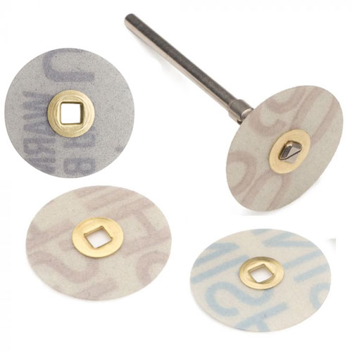 דיסקיות לטש פלסטיק גס - ADALOX אלומיניום אוקסיד 3M קוטר 22 מ"מ (''7/8) מרכז מתכת מרובע - 100 יחידות