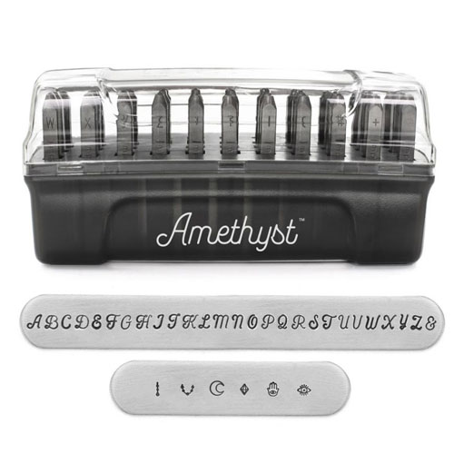 סט חותמות הטבעה אותיות גדולות באנגלית AMETHYST + צורות 3 מ"מ ( 33 יחידות) במארז פלסטיק