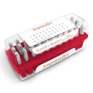 סט חותמות הטבעה אותיות גדולות באנגלית SCARLETTS + צורות 2.5 מ"מ ( 33 יחידות) במארז פלסטיק