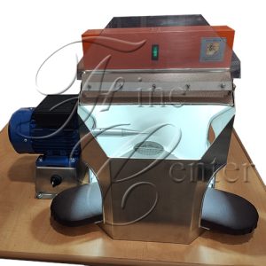 מגן לכונס מכונת ליטוש (נירוסטה) כולל תמיכות מרופדות לידיים